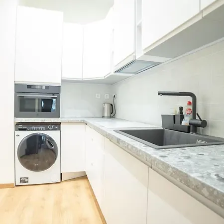 Luxury Retreat With Hot Tub In Prime Location Apartmán Budapešť